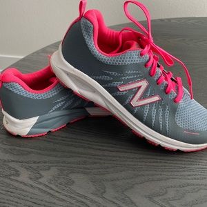New Balance Women's WW1065V1 Walking Shoe
